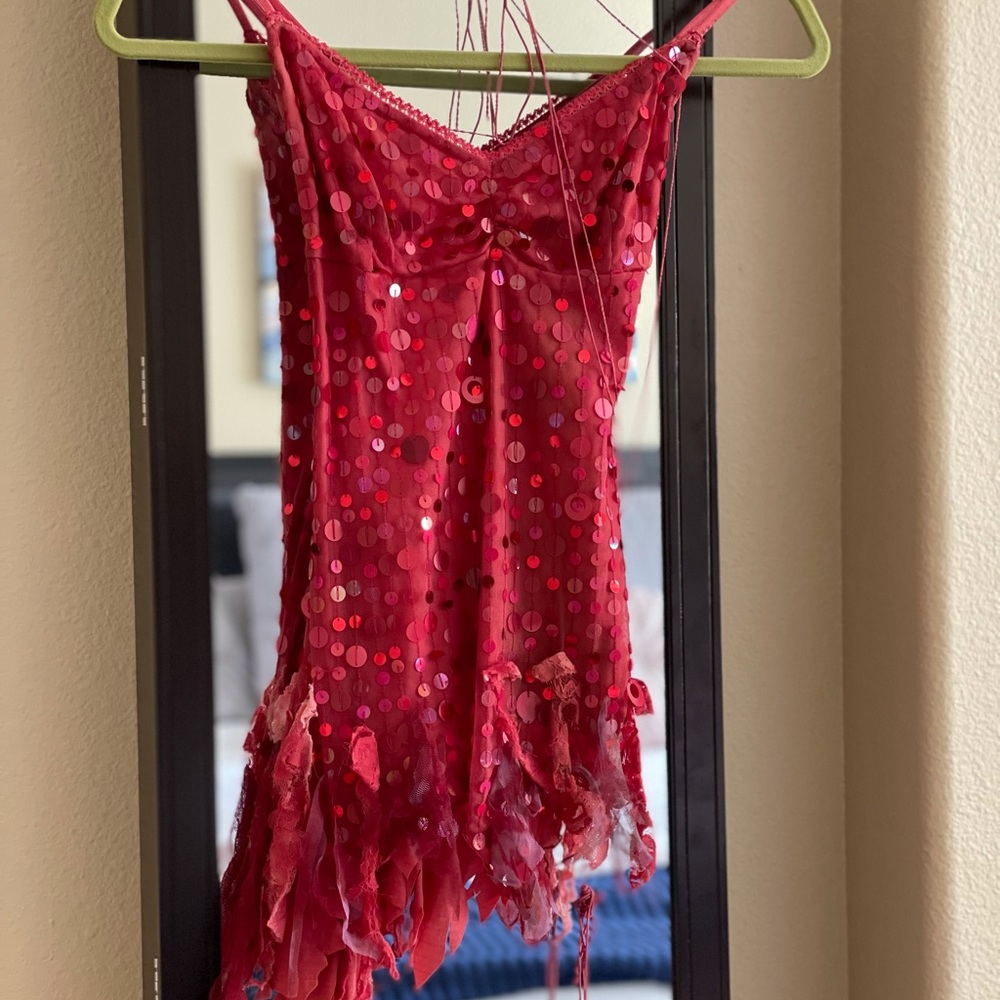 Vintage Bebe going out top Circa 2005 size small